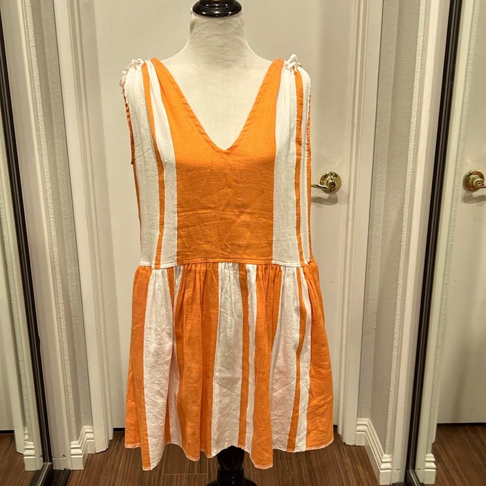 Sleeveless cotton dress